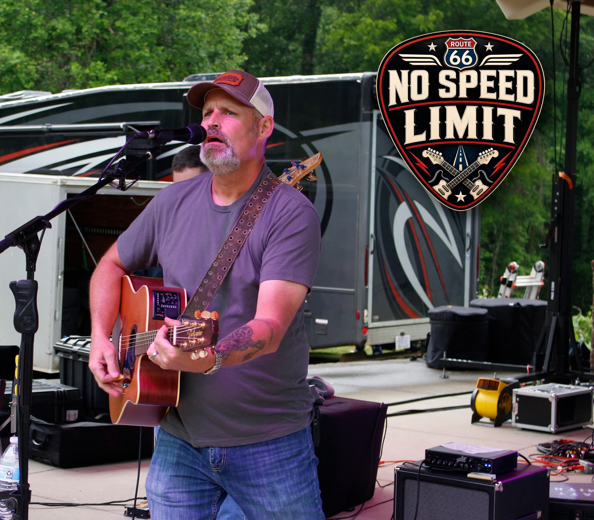 NO SPEED LIMIT LEAD SINGER